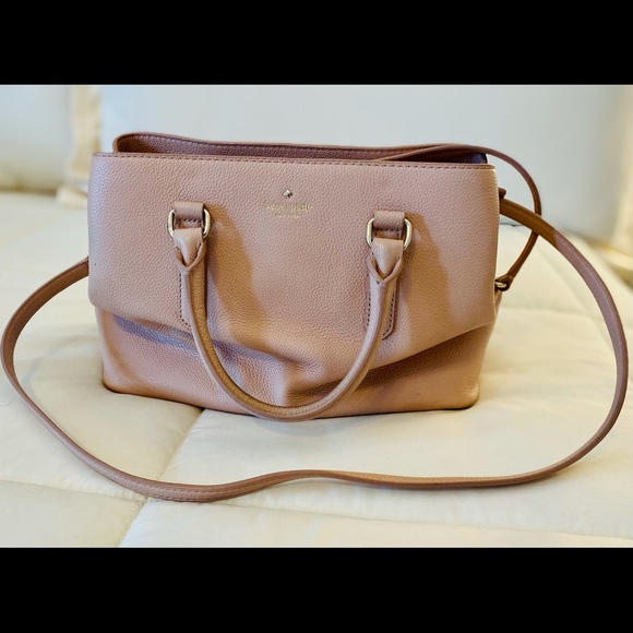 Kate Spade purse - Picture 1 of 3